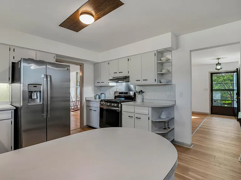106 Litton Hts — Photo 23