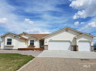 6898 SE Valley View Ave, Mountain Home, ID 83647