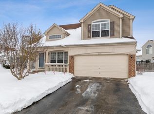 5536 Alexandria Dr, Lake In The Hills, IL 60156