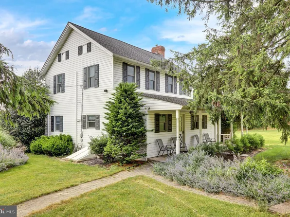 1269 Possum Ln, Leesport, PA 19533