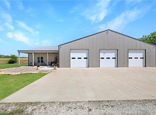 27652 179th St, Leavenworth, KS 66048