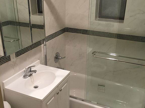 2nd image of 2416 38th Ave #2D