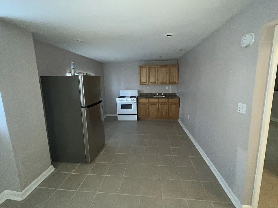 1st image of 431X Liberty Heights Ave #1