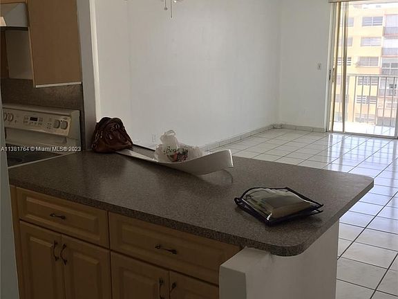 3rd image of 16450 Miami Dr APT 607