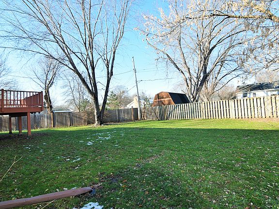 3rd image of 6016 69th Ave N