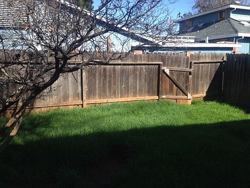 5th image of 106 Mormon St APT C
