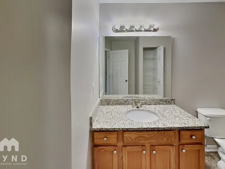 105 Bridgedale Ct — Photo 14