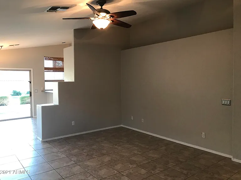 4319 E Tether Trl — Photo 3