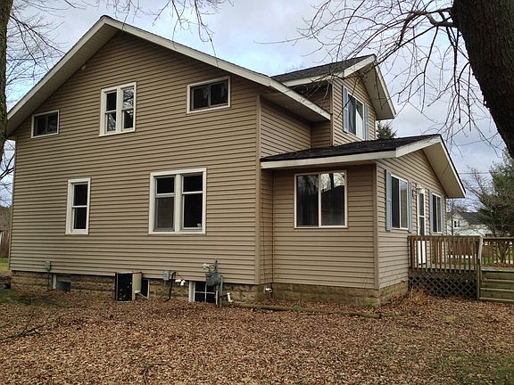 3rd image of 4404 64th St
