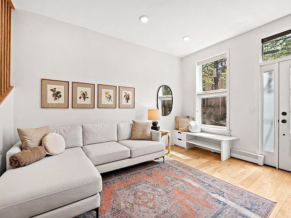 5th image of 722 Park Ave