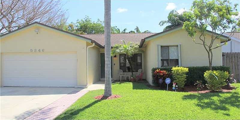 1st image of 5346 NW 93rd Ter