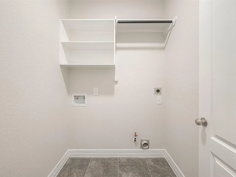40712 Guillemont Ln — Photo 21
