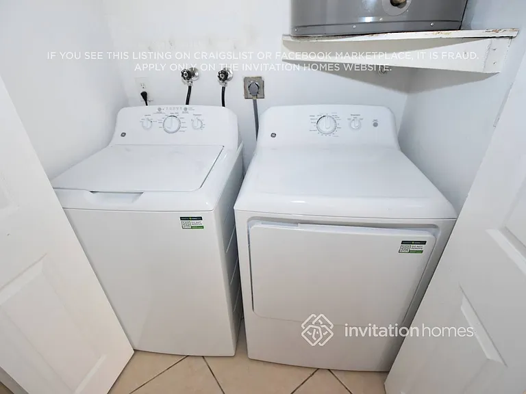 1192 NW 134th Pl — Photo 16
