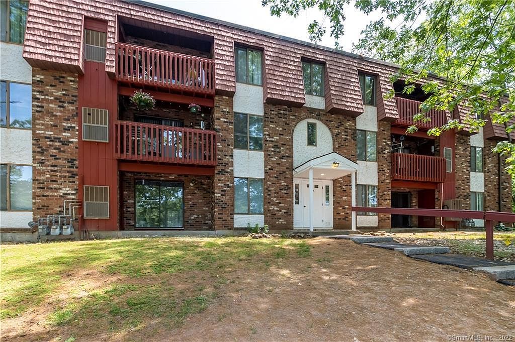25 Woodsedge Dr APT 1C, Newington, CT 06111 Zillow