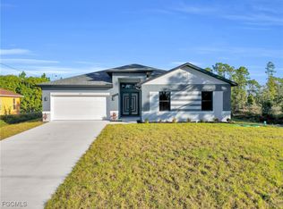 947 Gable St, Lehigh Acres, FL 33974