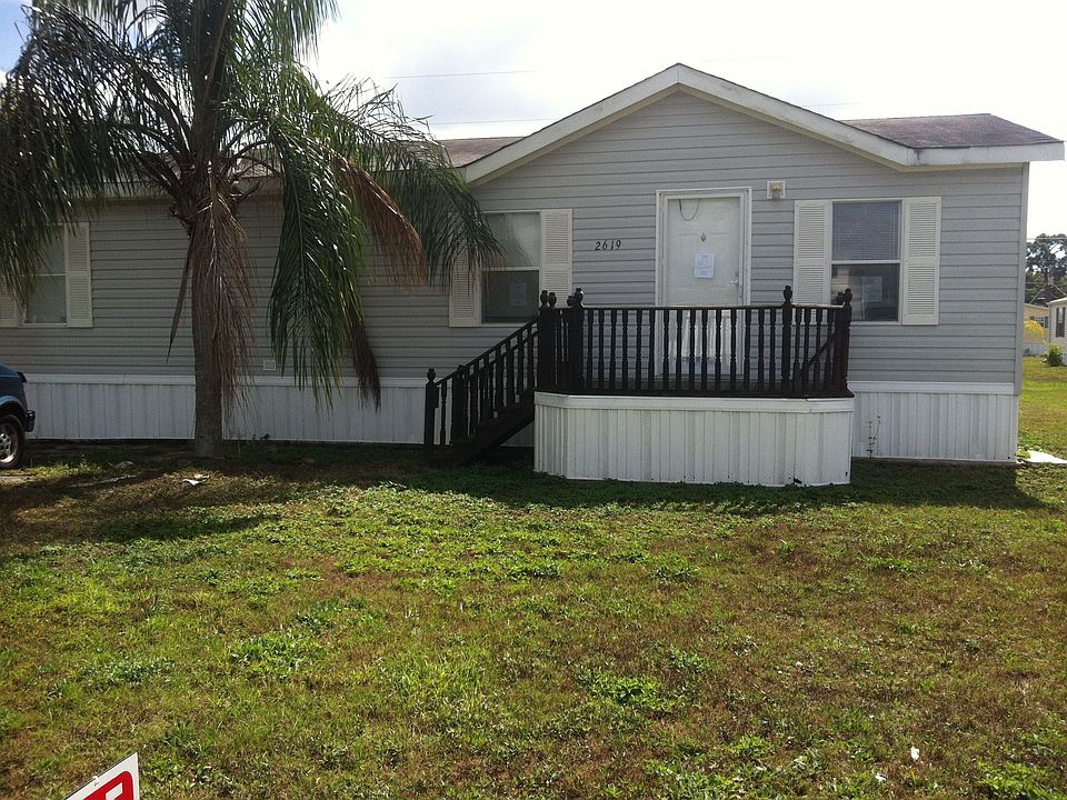 1st image of 2619 Carl Ave