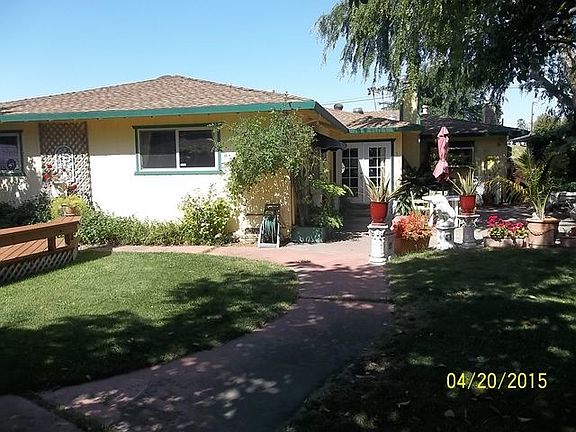 2nd image of 1 W Lake Dr