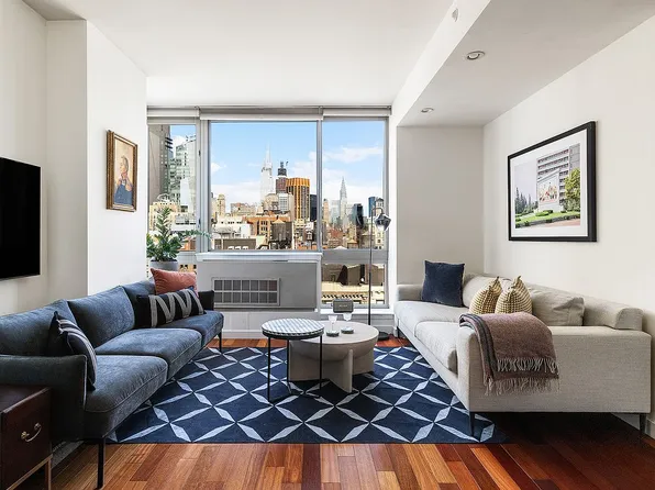 121 E 23rd St APT 20C, New York, NY 10010