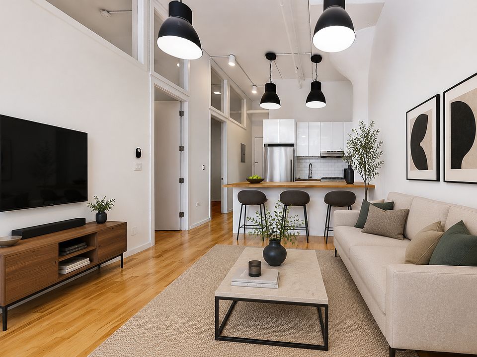 1st image of 315 Seigel St APT 313