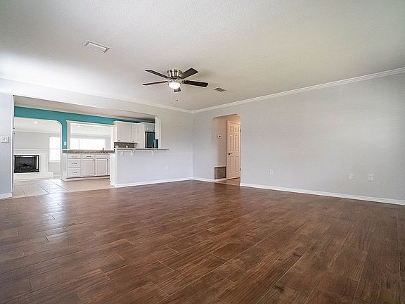 4th image of 6185 Bass Hwy