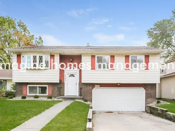 6583 Arbordale Ave, Solon, OH 44139