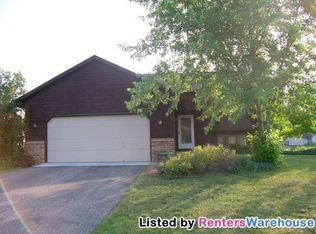 959 Savannah Rd, Eagan, MN 55123