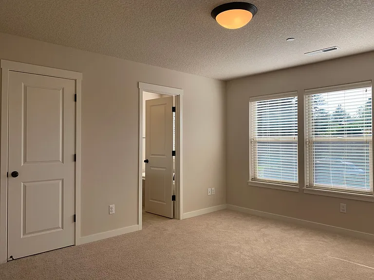 4223 NE Tacoma Ct — Photo 22