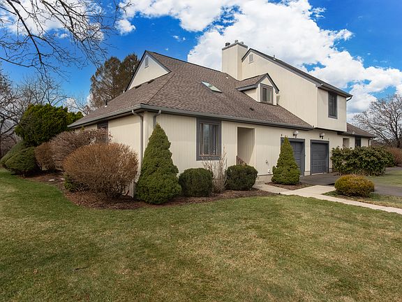 2nd image of 6 Magnolia Path