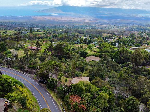 2nd image of Haleakala Hwy Lot 32-B