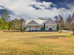 102 Plantation Drive, Swansboro, NC 28584
