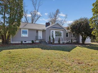 8712 Kingston Pike, Knoxville, TN 37923