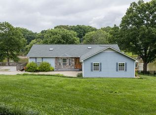 4260 Candlewood Dr, Sherrills Ford, NC 28673