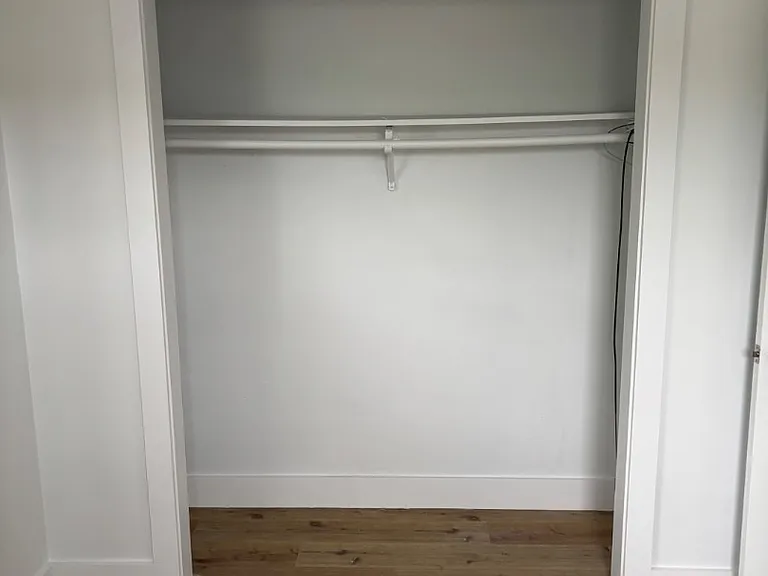 Unit Photo