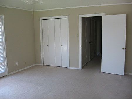 5th image of 1103 Huntington Dr