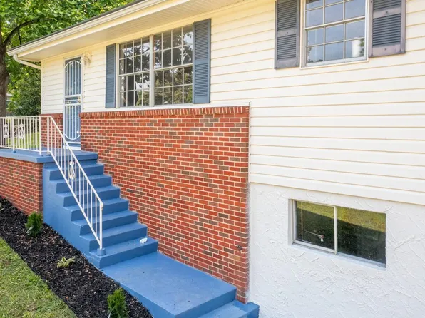 7732 Basswood Dr, Chattanooga, TN 37416