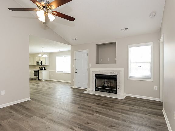 5th image of 709 Peregrine Ct