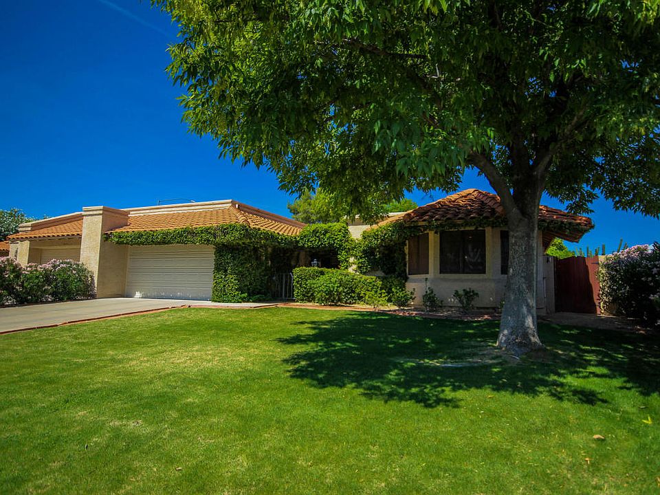 1st image of 10630 N 33rd Pl