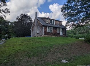 26 Main St, North Stonington, CT 06359