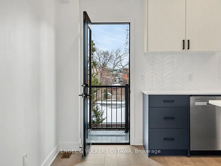 71 Parent Ave — Photo 20
