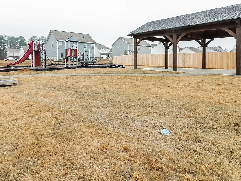 151 Innis Brook Cir — Photo 25