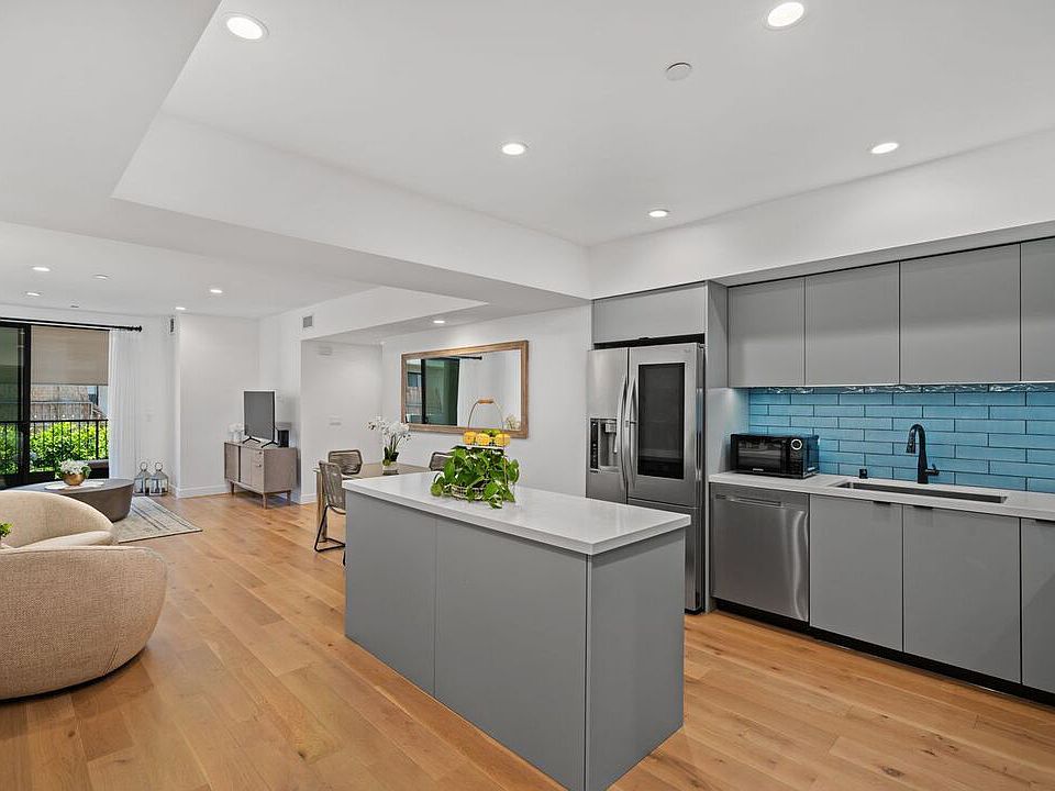 1st image of 1515 S Holt Ave #304