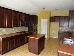 4th image of 5304 Meadow Valley Dr