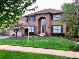 2656 Hoddam Rd, Naperville, IL 60564