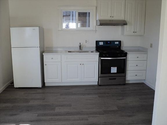 4th image of 666 Alhambra St
