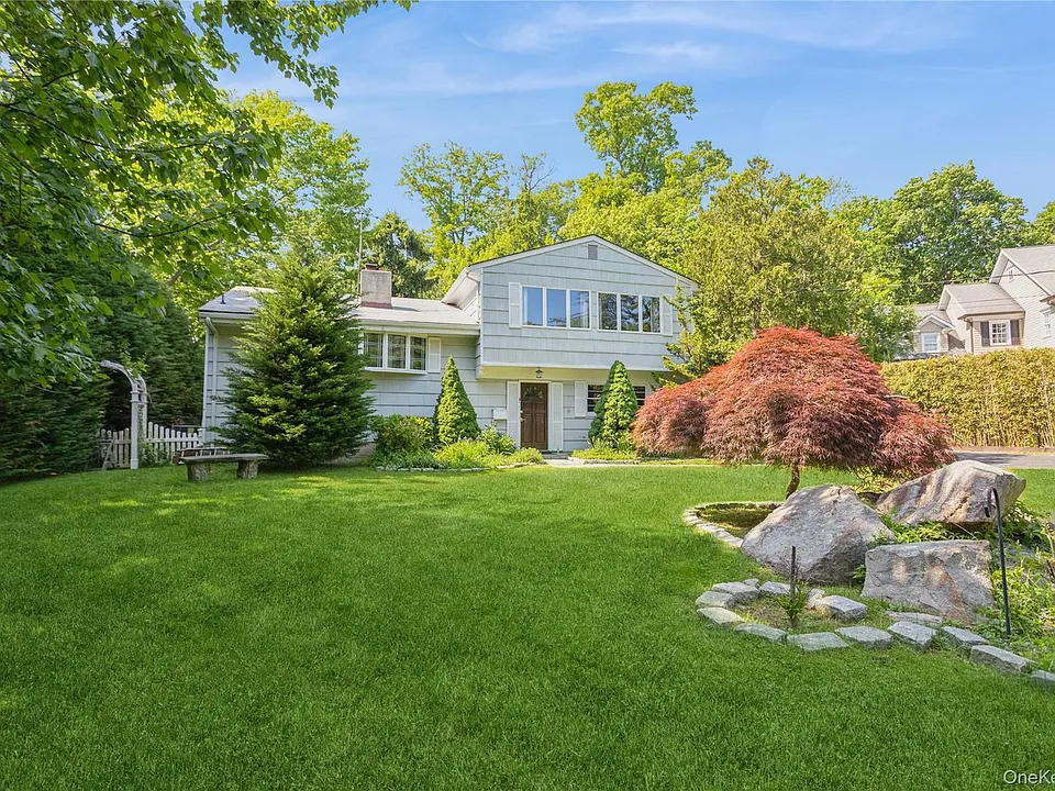 9 Marlene Ct