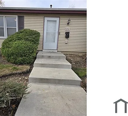 1751 Queensbury Cir — Photo 2