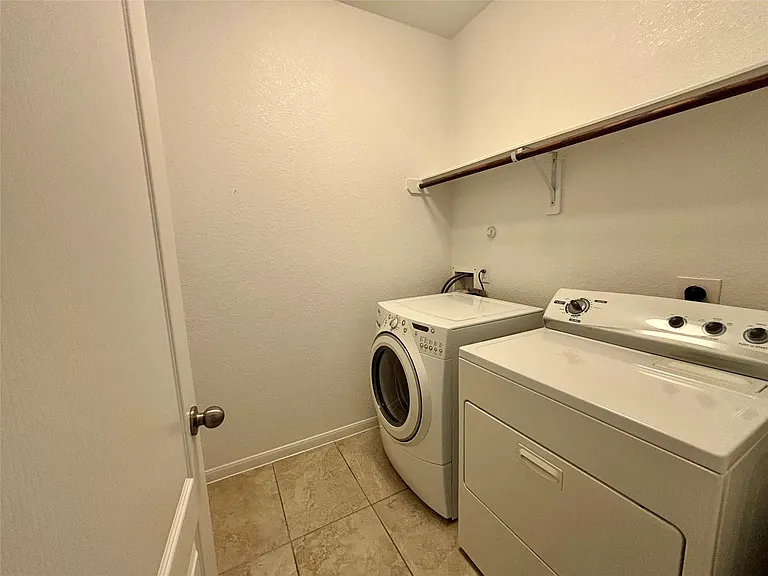 17626 Sauki Ln — Photo 27