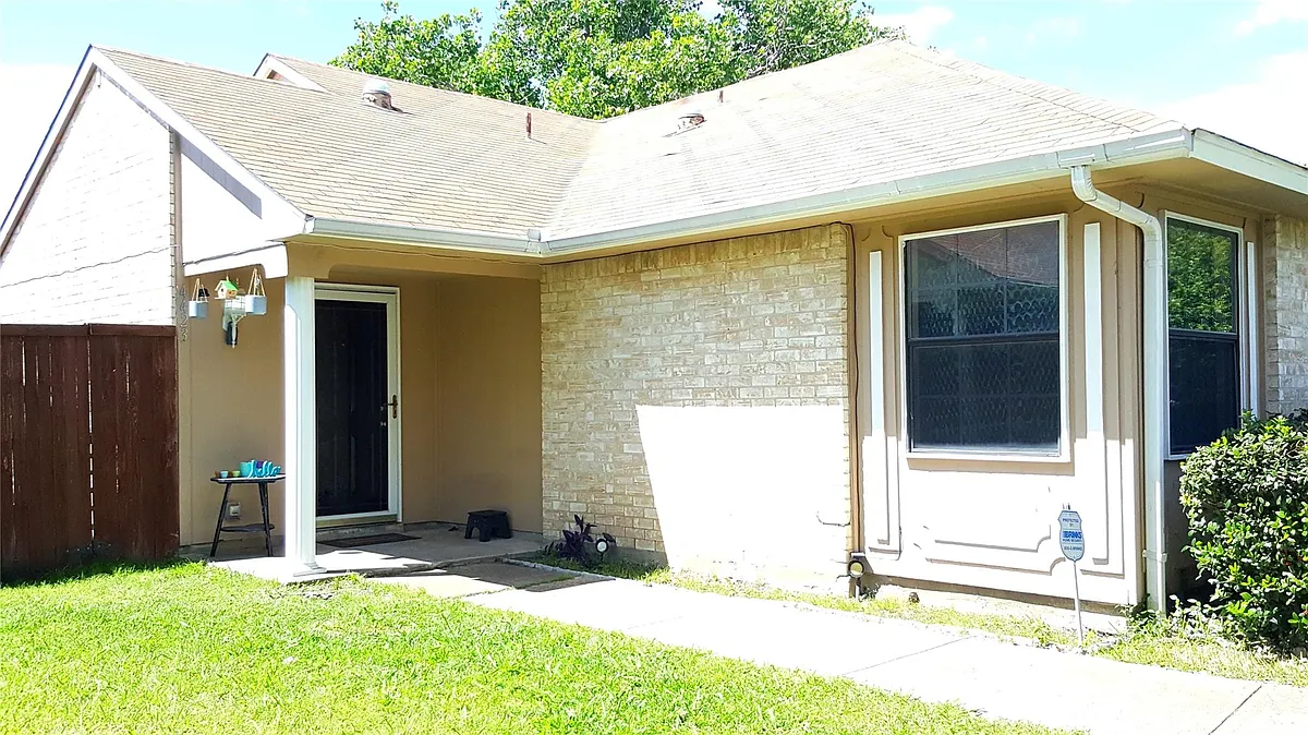 Building Photo - 4423 Chapman St #2