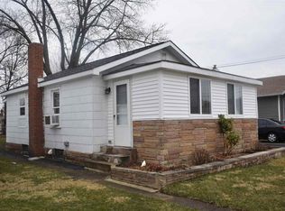 520 Grand Blvd, Mishawaka, IN 46544