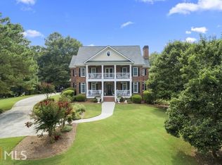 65 Longview Dr, Oxford, GA 30054